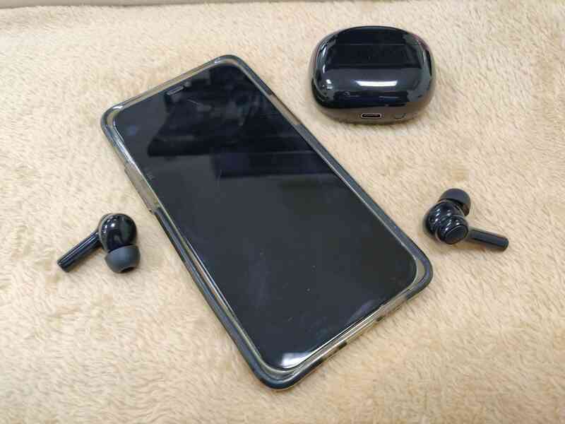 Đánh giá tai nghe mới từ Anker - Soundcore R100 - Ảnh 4. Đánh giá tai nghe mới từ Anker - Soundcore R100 - Ảnh 4.