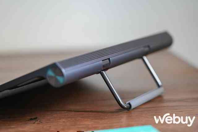 Trải nghiệm nhanh Lenovo Yoga Tab 11: thiết kế độc đáo, màn hình 11 inch 2K, loa JBL kép sống động - Ảnh 6. Trải nghiệm nhanh Lenovo Yoga Tab 11: thiết kế độc đáo, màn hình 11 inch 2K, loa JBL kép sống động - Ảnh 6.