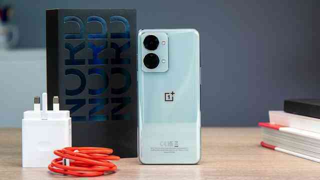 OnePlus Nord 2T chính thức ra mắt: Chip Dimensity 1300, sạc nhanh 80W, giá 9.7 triệu đồng