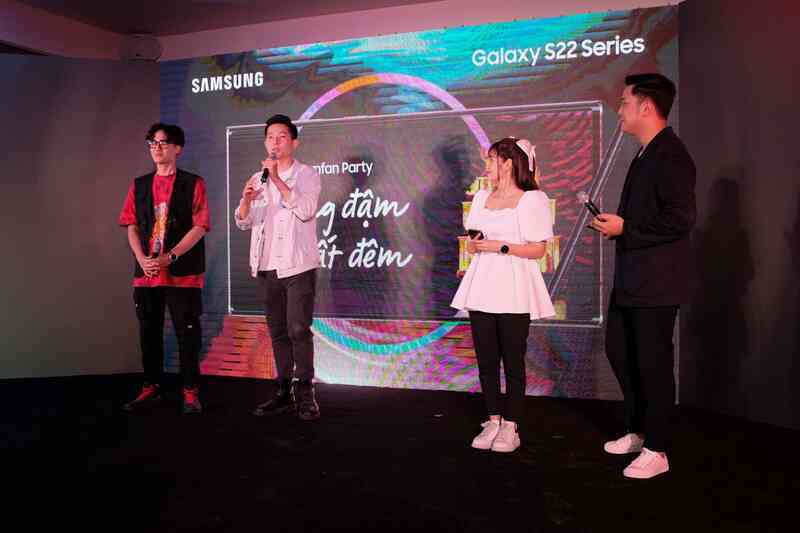 “Sống đậm chất đêm” cùng SamFan Party 2022: Sự kiện giao lưu công nghệ vừa được tổ chức tại Hà Nội - Ảnh 3. “Sống đậm chất đêm” cùng SamFan Party 2022: Sự kiện giao lưu công nghệ vừa được tổ chức tại Hà Nội - Ảnh 3.