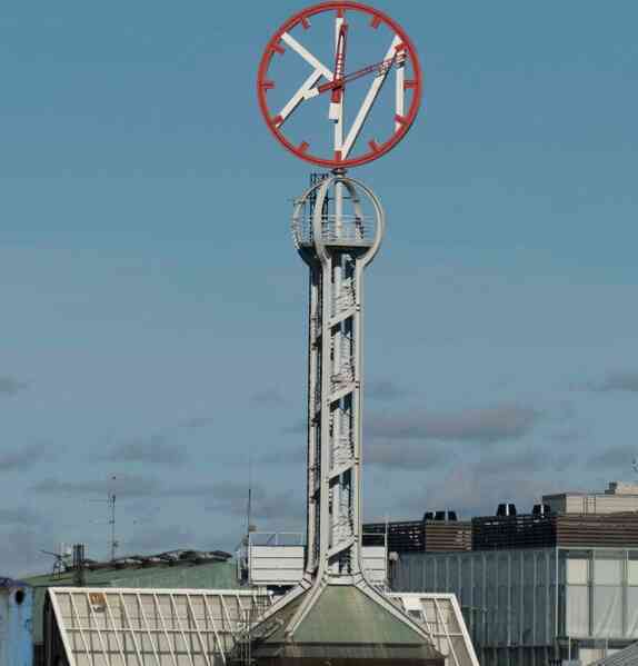 Tháp điện thoại Stockholm: &quot;Thiên la địa võng&quot; giữa lòng thủ đô Stockholm, Thụy Điển! - Ảnh 12.