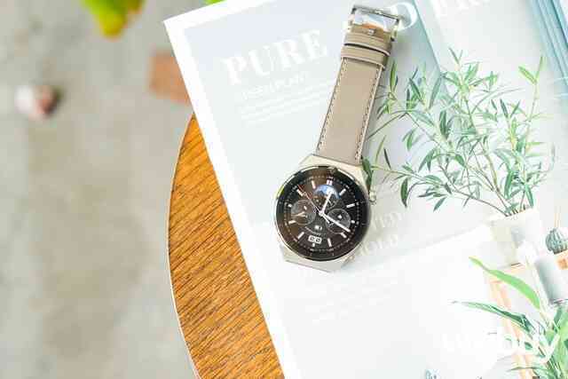 Trải nghiệm nhanh Huawei Watch GT 3 Pro: Ngoại hình nâng cấp sang trọng tinh tế, sử dụng toàn vật liệu xịn, pin vẫn rất "trâu", giá từ 8.5 triệu đồng - Ảnh 12. Trải nghiệm nhanh Huawei Watch GT 3 Pro: Ngoại hình nâng cấp sang trọng tinh tế, sử dụng toàn vật liệu xịn, pin vẫn rất "trâu", giá từ 8.5 triệu đồng - Ảnh 12.
