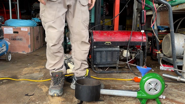 So găng bếp đun dầu thải và bếp gas: có thực sự là tiết kiệm gấp 10 không? - Ảnh 5. So găng bếp đun dầu thải và bếp gas: có thực sự là tiết kiệm gấp 10 không? - Ảnh 5.