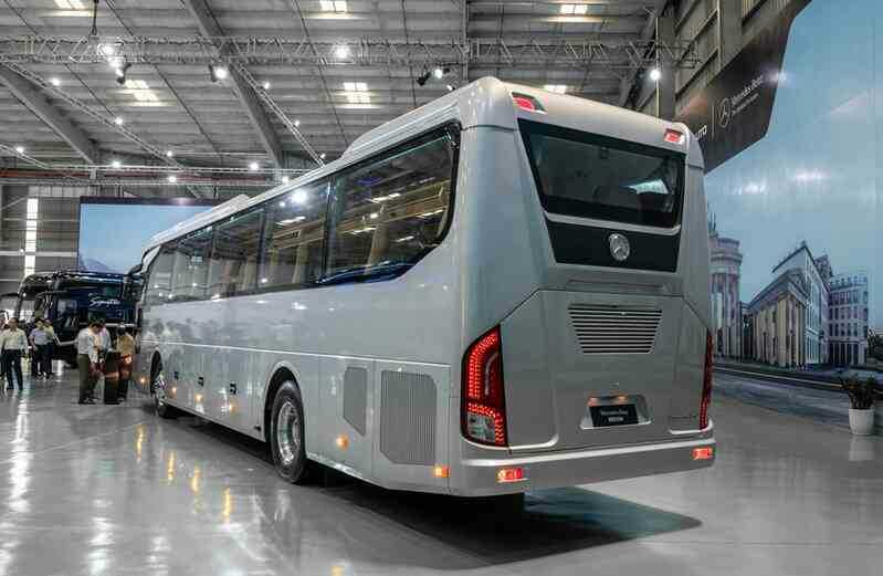 Khám phá nhanh xe buýt Mercedes-Benz tại Việt Nam: Sang xịn không kém khoang thương gia máy bay - Ảnh 5.
