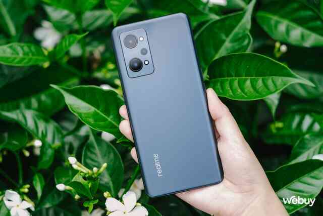 realme Q5 Pro giá hơn 7 triệu có màn hình AMOLED 120Hz, chip Snapdragon 870, sạc siêu nhanh 80W - Ảnh 3.