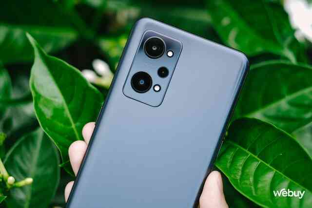 realme Q5 Pro giá hơn 7 triệu có màn hình AMOLED 120Hz, chip Snapdragon 870, sạc siêu nhanh 80W - Ảnh 5. realme Q5 Pro giá hơn 7 triệu có màn hình AMOLED 120Hz, chip Snapdragon 870, sạc siêu nhanh 80W - Ảnh 5.