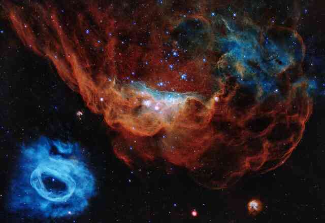 NASA cho biết có điều gì đó kỳ lạ đang xảy ra với vũ trụ của chúng ta - Ảnh 3. NASA cho biết có điều gì đó kỳ lạ đang xảy ra với vũ trụ của chúng ta - Ảnh 3.