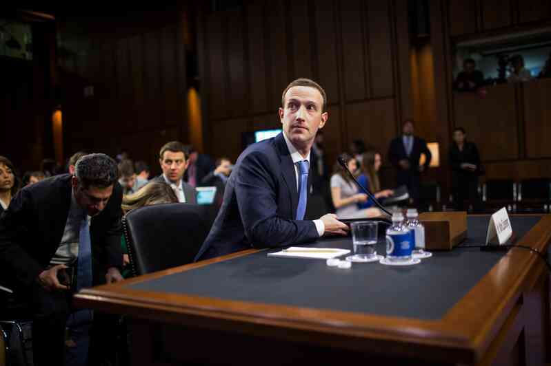 Đơn kiện bủa vây, Facebook chìm trong tâm bão chỉ trích, Mark Zuckerberg sắp phải hầu tòa? - Ảnh 2. Đơn kiện bủa vây, Facebook chìm trong tâm bão chỉ trích, Mark Zuckerberg sắp phải hầu tòa? - Ảnh 2.