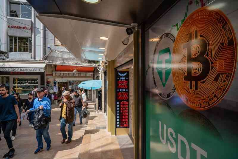 Trắng tay vì mua UST ảnh 2 Trang tay vi mua UST anh 2