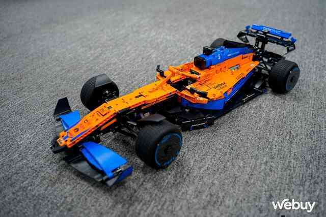 Lần đầu chơi LEGO 1432 mảnh: Mất 10 tiếng mới ghép xong, thành hình xe đua F1 McLaren chân thật đến từng chi tiết - Ảnh 12.