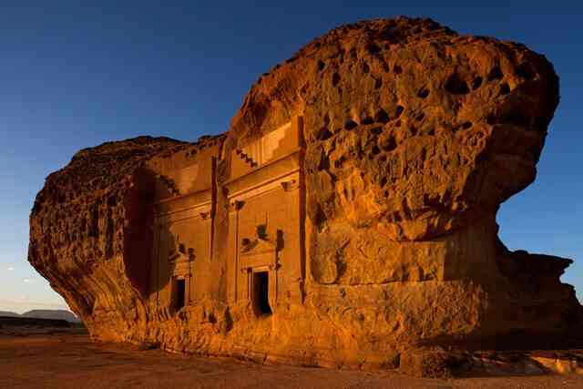 Bí ẩn lăng mộ Madain Saleh nằm giữa sa mạc của Ả Rập Xê Út
