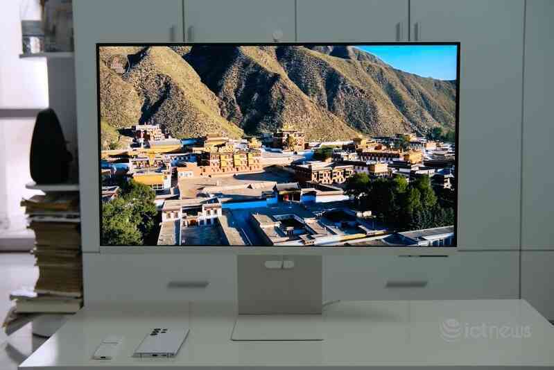 Trải nghiệm Samsung Smart Monitor M8: Màn hình đa năng tất cả trong một