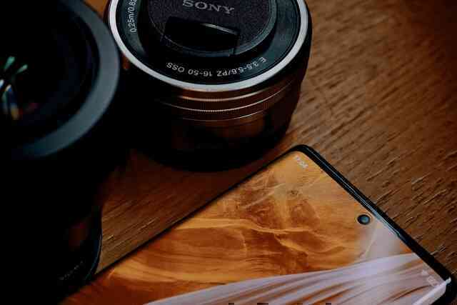 ZTE Axon 40 Ultra ra mắt: Thiết kế đẹp hơn Galaxy S22 Ultra, Snapdragon 8 Gen 1, có camera selfie ẩn dưới màn hình, giá 17 triệu - Ảnh 11.