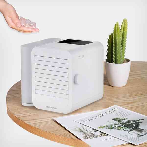 Đầu hè, dân Hà Nội chỉ nhau mấy món đồ này phòng khi mất điện bất chợt - Ảnh 3. Đầu hè, dân Hà Nội chỉ nhau mấy món đồ này phòng khi mất điện bất chợt - Ảnh 3.