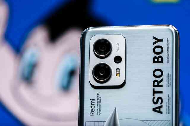 Ảnh thực tế Redmi Note 11T phiên bản Astro Boy đặc biệt, giá chỉ 8.7 triệu đồng - Ảnh 6.