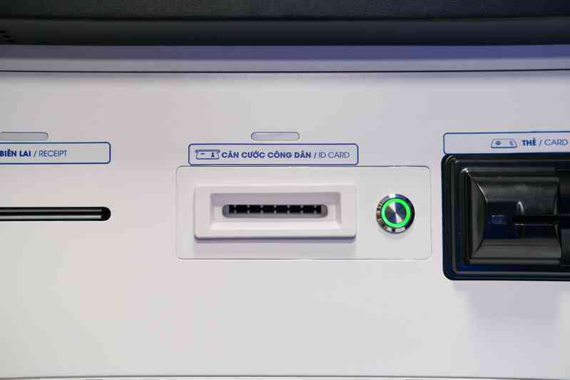 Trải nghiệm rút tiền tại ATM bằng CCCD gắn chip: Quy trình nhanh – gọn – lẹ, đã đến lúc tạm biệt thẻ ATM? - Ảnh 3. Trải nghiệm rút tiền tại ATM bằng CCCD gắn chip: Quy trình nhanh – gọn – lẹ, đã đến lúc tạm biệt thẻ ATM? - Ảnh 3.