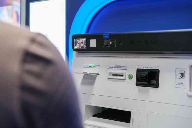 Trải nghiệm rút tiền tại ATM bằng CCCD gắn chip: Quy trình nhanh – gọn – lẹ, đã đến lúc tạm biệt thẻ ATM? - Ảnh 9.