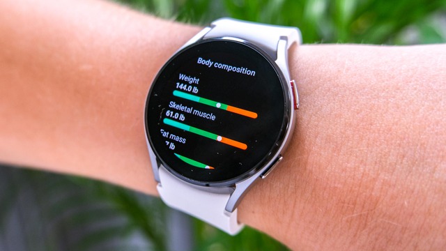 Galaxy Watch 4 đo % cơ/mỡ hay thật nhưng 6 mẫu cân điện tử giá chỉ từ 272k này cũng làm được y như vậy
