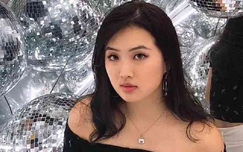 Chân dung ái nữ nhà Huawei: Sở hữu thành tích học tập đáng ngưỡng mộ, tài sắc vẹn toàn - Ảnh 4. Chân dung ái nữ nhà Huawei: Sở hữu thành tích học tập đáng ngưỡng mộ, tài sắc vẹn toàn - Ảnh 4.