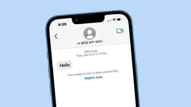 iOS 16 cho phép người dùng báo cáo tin nhắn rác tới nhà mạng - Ảnh 1. iOS 16 cho phép người dùng báo cáo tin nhắn rác tới nhà mạng - Ảnh 1.
