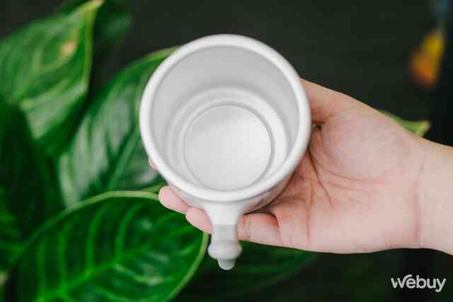 Đánh giá cốc tự động làm lạnh nước: Vị cứu tinh của dân văn phòng trong ngày hè nóng nực? - Ảnh 7. Đánh giá cốc tự động làm lạnh nước: Vị cứu tinh của dân văn phòng trong ngày hè nóng nực? - Ảnh 7.