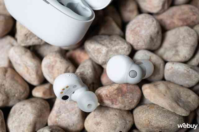 Trên tay bộ đôi tai nghe Sony WH-1000XM5 và LinkBuds S: Một nhét trong một chụp tai, nhưng cả hai đều hiện đại - Ảnh 7. Trên tay bộ đôi tai nghe Sony WH-1000XM5 và LinkBuds S: Một nhét trong một chụp tai, nhưng cả hai đều hiện đại - Ảnh 7.