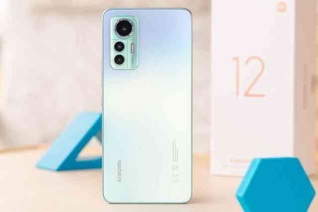 Ảnh thực tế Xiaomi 12 Lite: Smartphone tầm trung đẹp nhất của Xiaomi - Ảnh 3. Ảnh thực tế Xiaomi 12 Lite: Smartphone tầm trung đẹp nhất của Xiaomi - Ảnh 3.