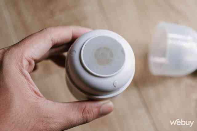 Đánh giá máy hút bụi bàn mini: Món đồ "tối quan trọng" với mọi set-up bàn? - Ảnh 7. Đánh giá máy hút bụi bàn mini: Món đồ "tối quan trọng" với mọi set-up bàn? - Ảnh 7.