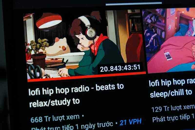 Video dài 2 năm trên YouTube được phát thế nào