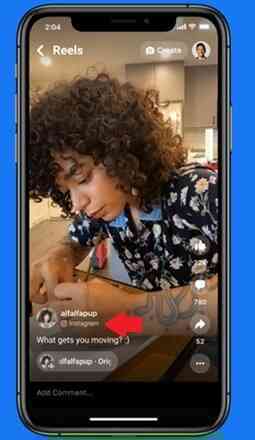 Facebook Reels có chữ Instagram khác như thế nào?