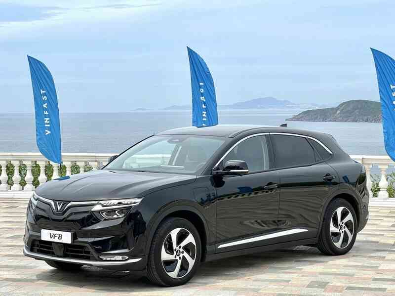 Automobile Propre: VinFast VF 8 là chiếc xe mang “tính Âu” nhất của ngành ô tô châu Á - Ảnh 2. Automobile Propre: VinFast VF 8 là chiếc xe mang “tính Âu” nhất của ngành ô tô châu Á - Ảnh 2.