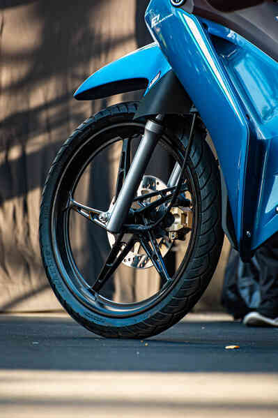 Yamaha Jupiter Finn ra mắt Việt Nam: Giá 27,5 triệu đồng, ăn xăng như ngửi, cạnh tranh Honda Future - Ảnh 3. Yamaha Jupiter Finn ra mắt Việt Nam: Giá 27,5 triệu đồng, ăn xăng như ngửi, cạnh tranh Honda Future - Ảnh 3.