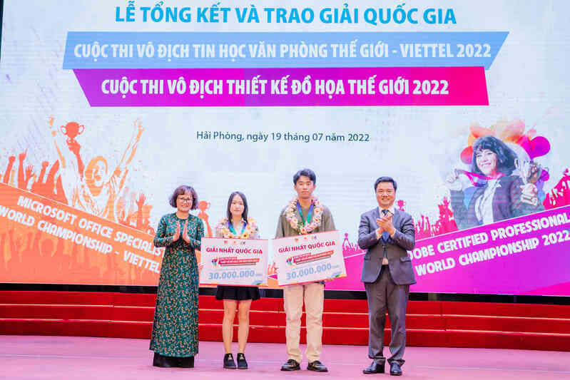 9 học sinh, sinh viên giành quyền sang Mỹ thi Tin học văn phòng và Thiết kế đồ họa