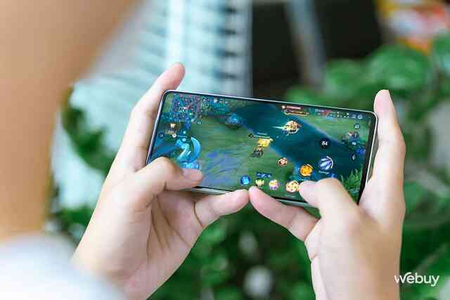 Có nhiều lựa chọn khác nhưng vì sao tôi vẫn chọn Galaxy A73 khi chơi game mobile? - Ảnh 7.