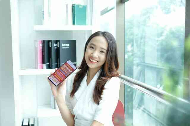 Đỡ đần bố mẹ theo cách của người trẻ: Thanh toán hóa đơn online thay phụ huynh