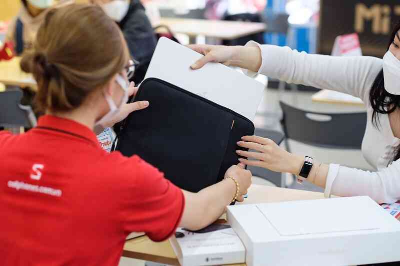 CellphoneS mở bán Macbook Air M2 chính hãng, ưu đãi giảm đến 5 triệu