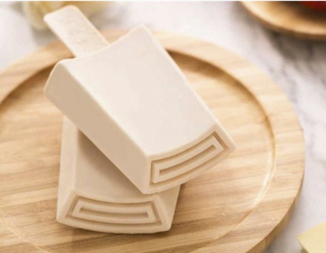 Kem Trung Quốc để cả tiếng ở 31 độ C không tay chảy, người tiêu dùng hoang mang, nhà sản xuất vội vàng giải thích - Ảnh 4.