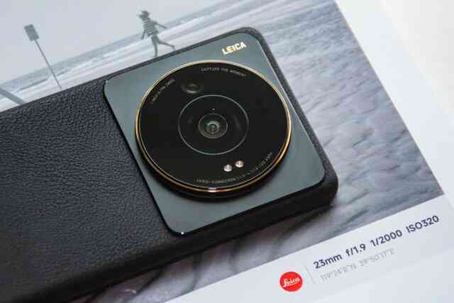 Ảnh thực tế Xiaomi 12S Ultra: Thiết kế hầm hố, camera Leica với cảm biến 1 inch, Snapdragon 8+ Gen 1, có chống nước IP68 - Ảnh 9.