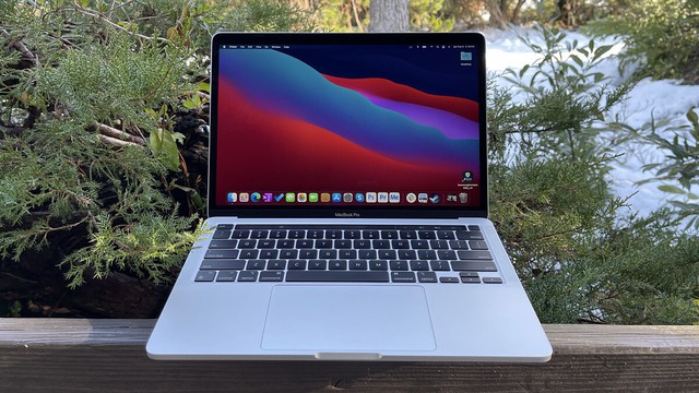 MacBook Pro 13 cho thấy sự lười nhác và tận thu của Apple - Ảnh 3. MacBook Pro 13 cho thấy sự lười nhác và tận thu của Apple - Ảnh 3.
