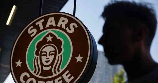 Starbucks thành Stars Coffee tại Nga, hình thức một 9 một 10