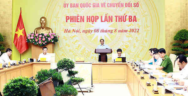 ‘Mọi chính sách hướng đến người dân và phải có công dân số’