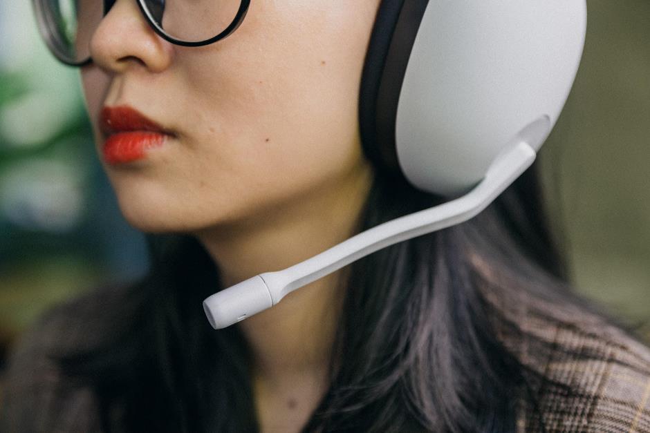 Tai nghe không dây Sony INZONE H7: Hội tụ đủ yếu tố dành cho dân chơi game - Ảnh 16. Tai nghe không dây Sony INZONE H7: Hội tụ đủ yếu tố dành cho dân chơi game - Ảnh 16.