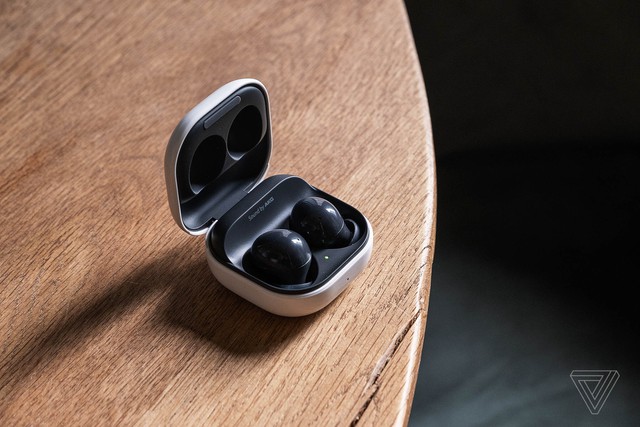 Tất tần tật về Galaxy Buds2 Pro: thiết kế khá quen thuộc nhưng nâng cấp phần cứng mạnh mẽ hơn