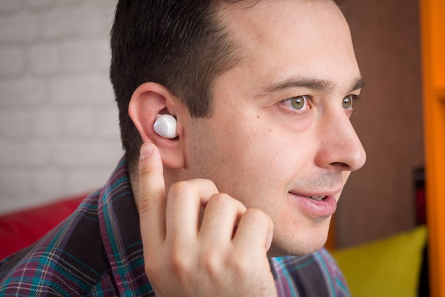"Tất tần tật" về Galaxy Buds2 Pro: Vẫn thiết kế quen thuộc nhưng nâng cấp phần cứng, giá đắt hơn - Ảnh 5. "Tất tần tật" về Galaxy Buds2 Pro: Vẫn thiết kế quen thuộc nhưng nâng cấp phần cứng, giá đắt hơn - Ảnh 5.