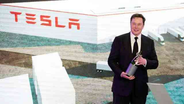 Giải mã bí quyết thành công của tỷ phú Elon Musk: Phép màu hay tầm nhìn và sự khổ luyện? - Ảnh 2. Giải mã bí quyết thành công của tỷ phú Elon Musk: Phép màu hay tầm nhìn và sự khổ luyện? - Ảnh 2.