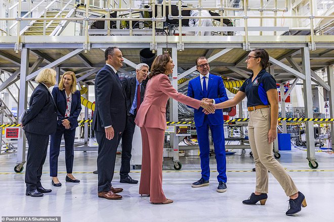 ‘Thủ phạm’ khiến NASA hoãn vụ phóng siêu tên lửa SLS vào phút chót: Tứ trụ động cơ - Ảnh 6. ‘Thủ phạm’ khiến NASA hoãn vụ phóng siêu tên lửa SLS vào phút chót: Tứ trụ động cơ - Ảnh 6.