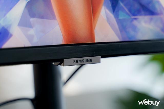Ấn tượng đầu về Samsung ViewFinity S8 27”: Tấm nền 4K, màu chuẩn PANTONE, thiết kế gọn đẹp, nhiều tính năng - Ảnh 11. Ấn tượng đầu về Samsung ViewFinity S8 27”: Tấm nền 4K, màu chuẩn PANTONE, thiết kế gọn đẹp, nhiều tính năng - Ảnh 11.