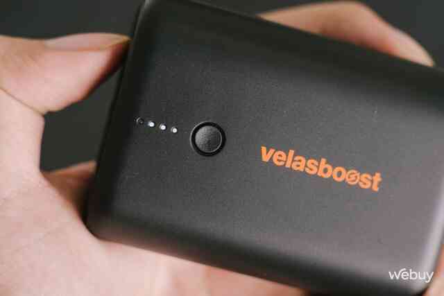 Velasboost Dynamic 1: Pin dự phòng 10,000mAh thương hiệu Việt thiết kế cực gọn, giá chỉ 399,000 đồng - Ảnh 5. Velasboost Dynamic 1: Pin dự phòng 10,000mAh thương hiệu Việt thiết kế cực gọn, giá chỉ 399,000 đồng - Ảnh 5.