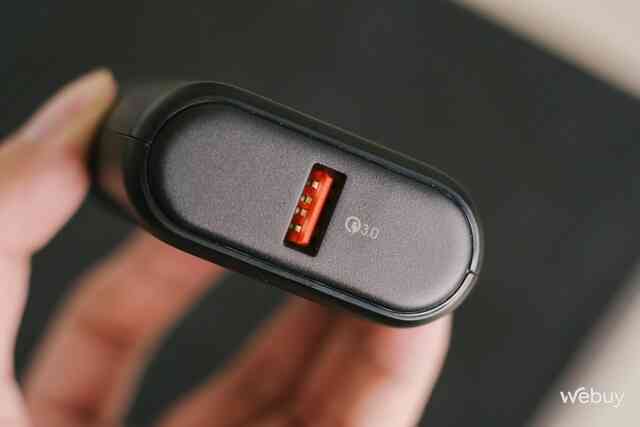 Velasboost Dynamic 1: Pin dự phòng 10,000mAh thương hiệu Việt thiết kế cực gọn, giá chỉ 399,000 đồng - Ảnh 8. Velasboost Dynamic 1: Pin dự phòng 10,000mAh thương hiệu Việt thiết kế cực gọn, giá chỉ 399,000 đồng - Ảnh 8.