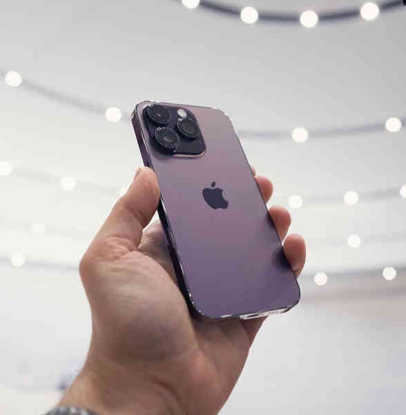 Cẩn trọng với việc đặt cọc iPhone 14 xách tay - Ảnh 3. Cẩn trọng với việc đặt cọc iPhone 14 xách tay - Ảnh 3.
